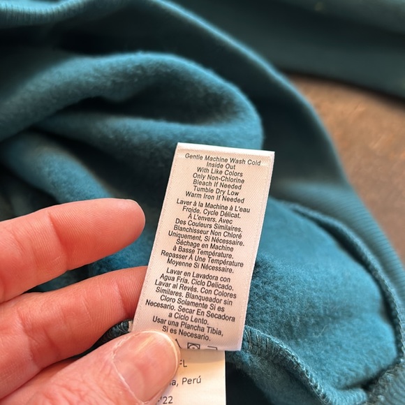 Nation Ltd Cecile Puff Sleeve Sweatshirt - Picture 8 of 10